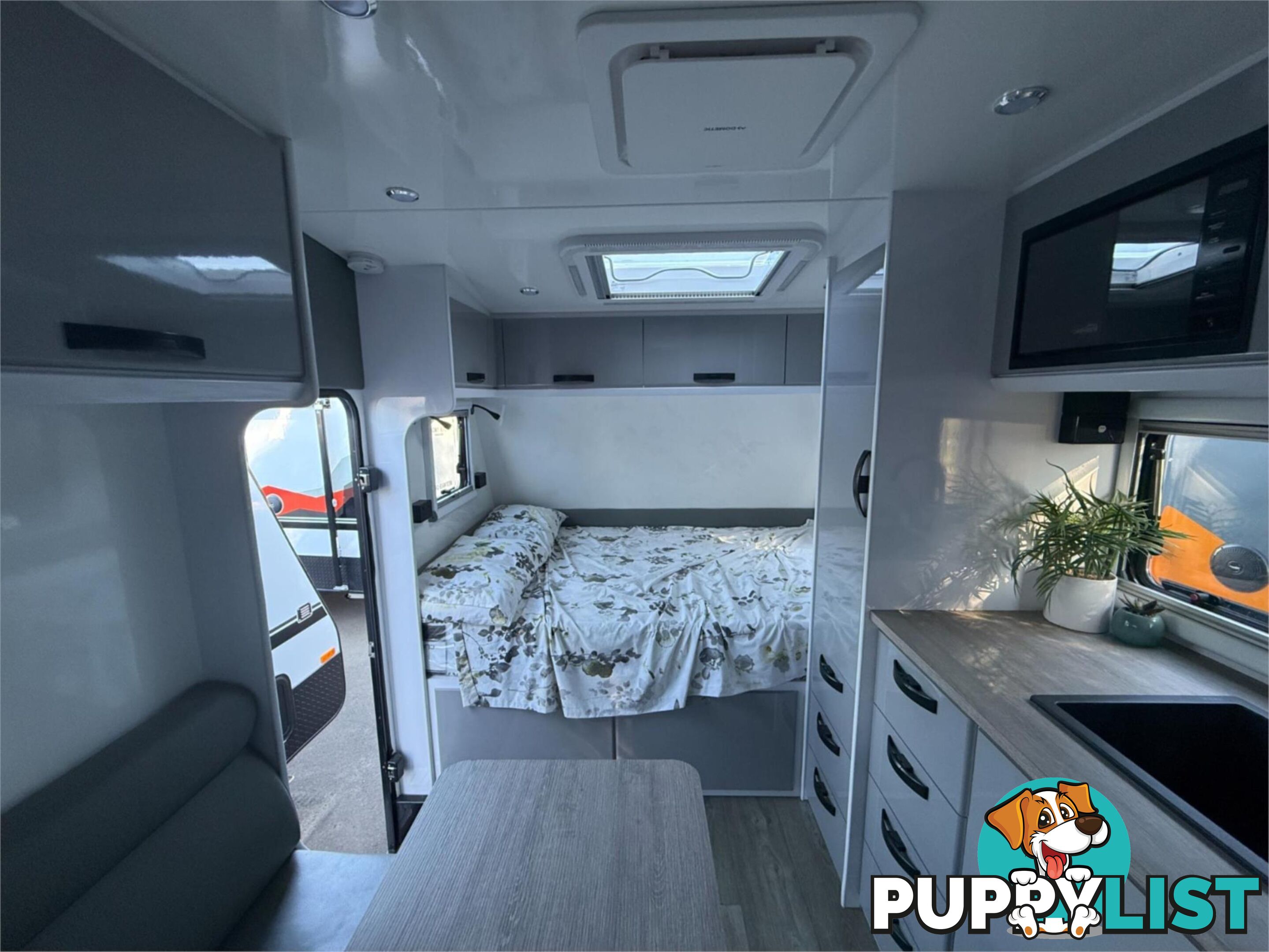 2023 SNOWY RIVER SRT-20F CARAVAN 20FT