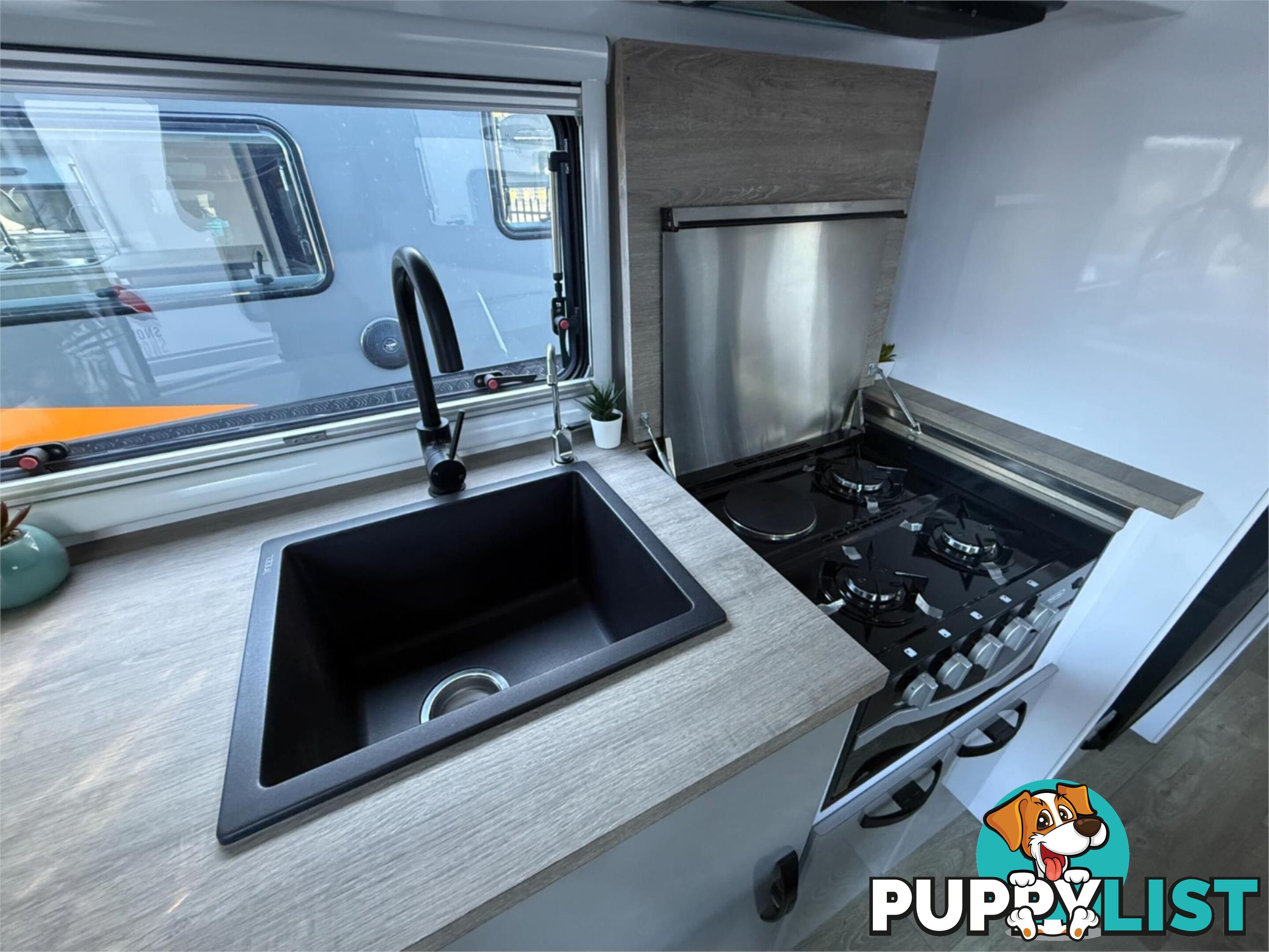 2023 SNOWY RIVER SRT-20F CARAVAN 20FT