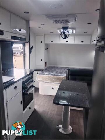 2024 LA VISTA EL NIDO FAMILY CARAVAN 19FT 6