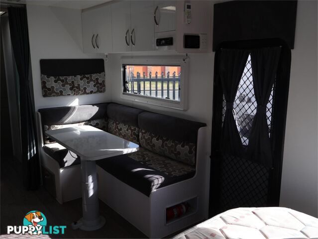 2018 NOVA CARAVANS FAMILY ESCAPE TF70BI