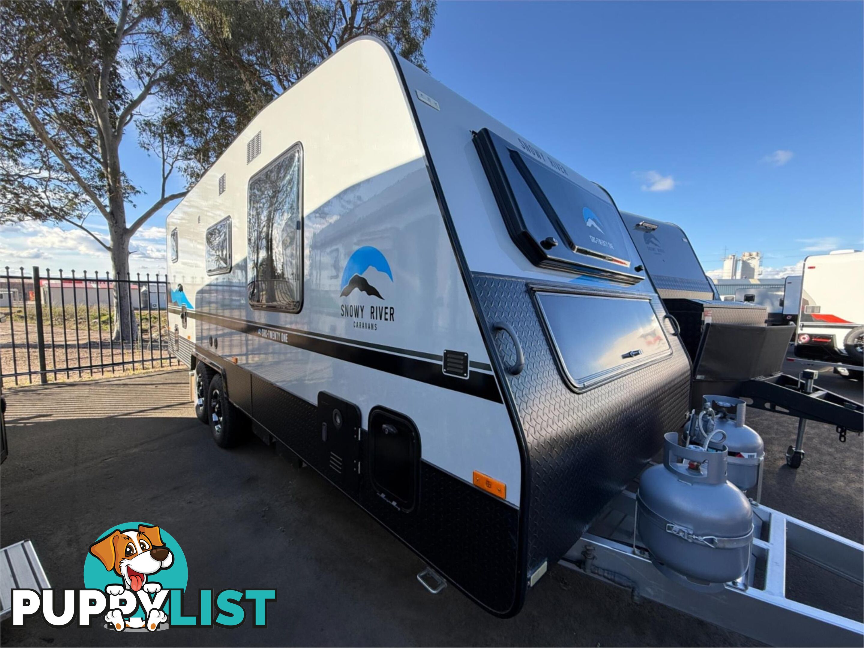 2023 SNOWY RIVER SRC-21 CARAVAN 21FT