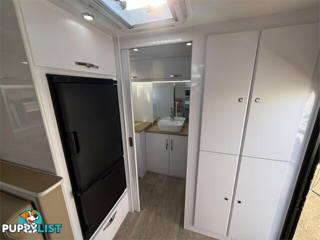 2025 SNOWY RIVER SRC-21S CARAVAN 21FT