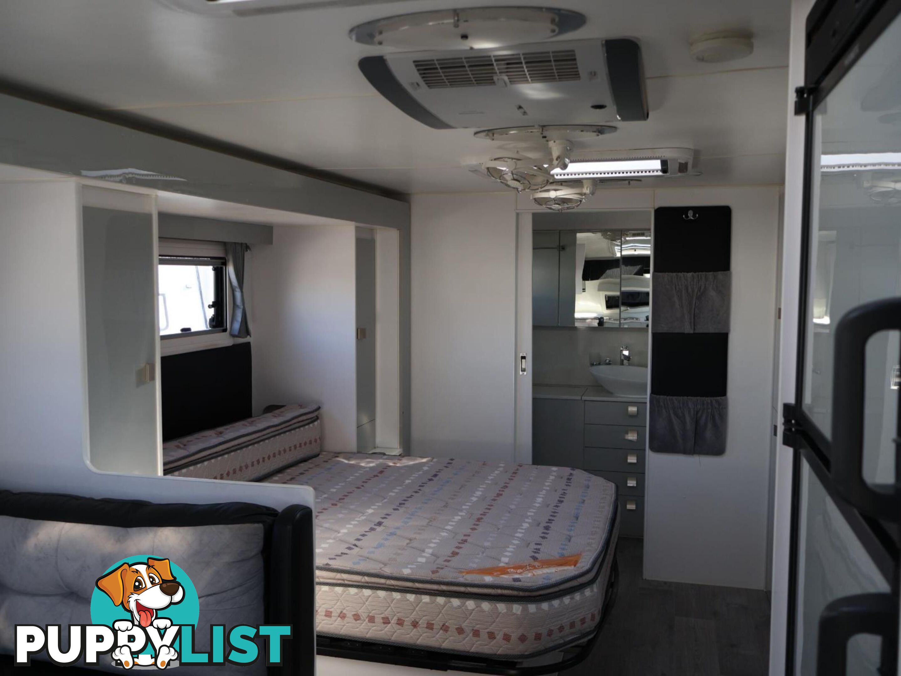 2018 NOVA CARAVANS PRIDE PLATINUM CARAVAN 23FT 11 22-17F