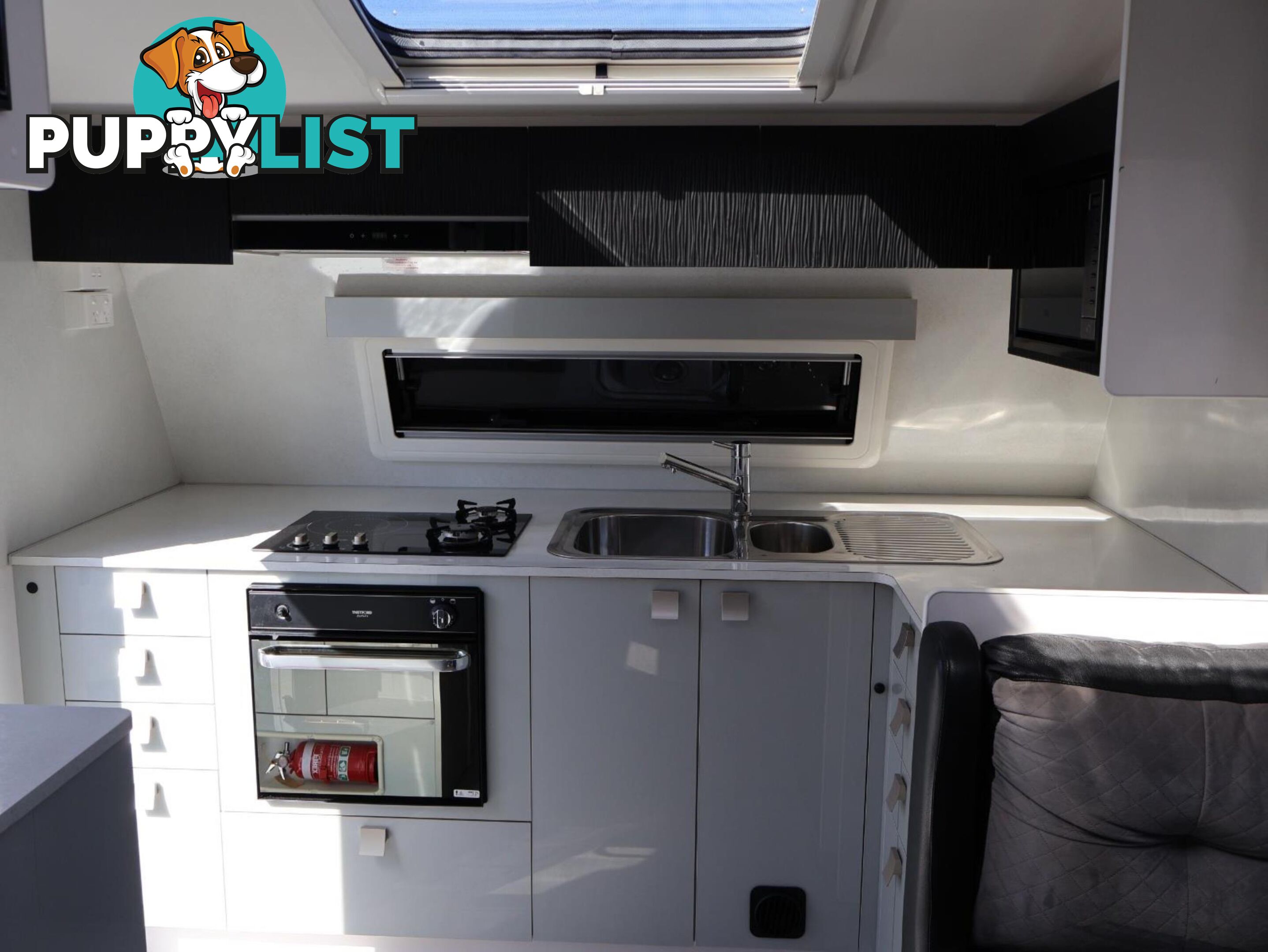 2018 NOVA CARAVANS PRIDE PLATINUM CARAVAN 23FT 11 22-17F
