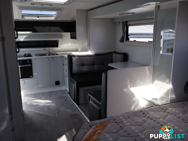 2018 NOVA CARAVANS PRIDE PLATINUM CARAVAN 23FT 11 22-17F