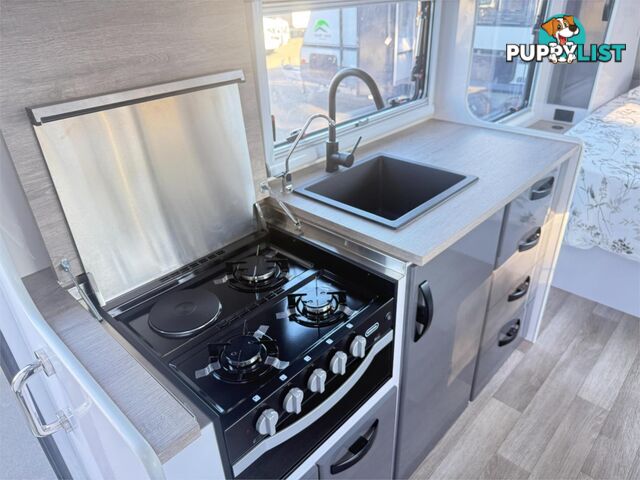 2023 SNOWY RIVER SRT-19 CARAVAN 19FT
