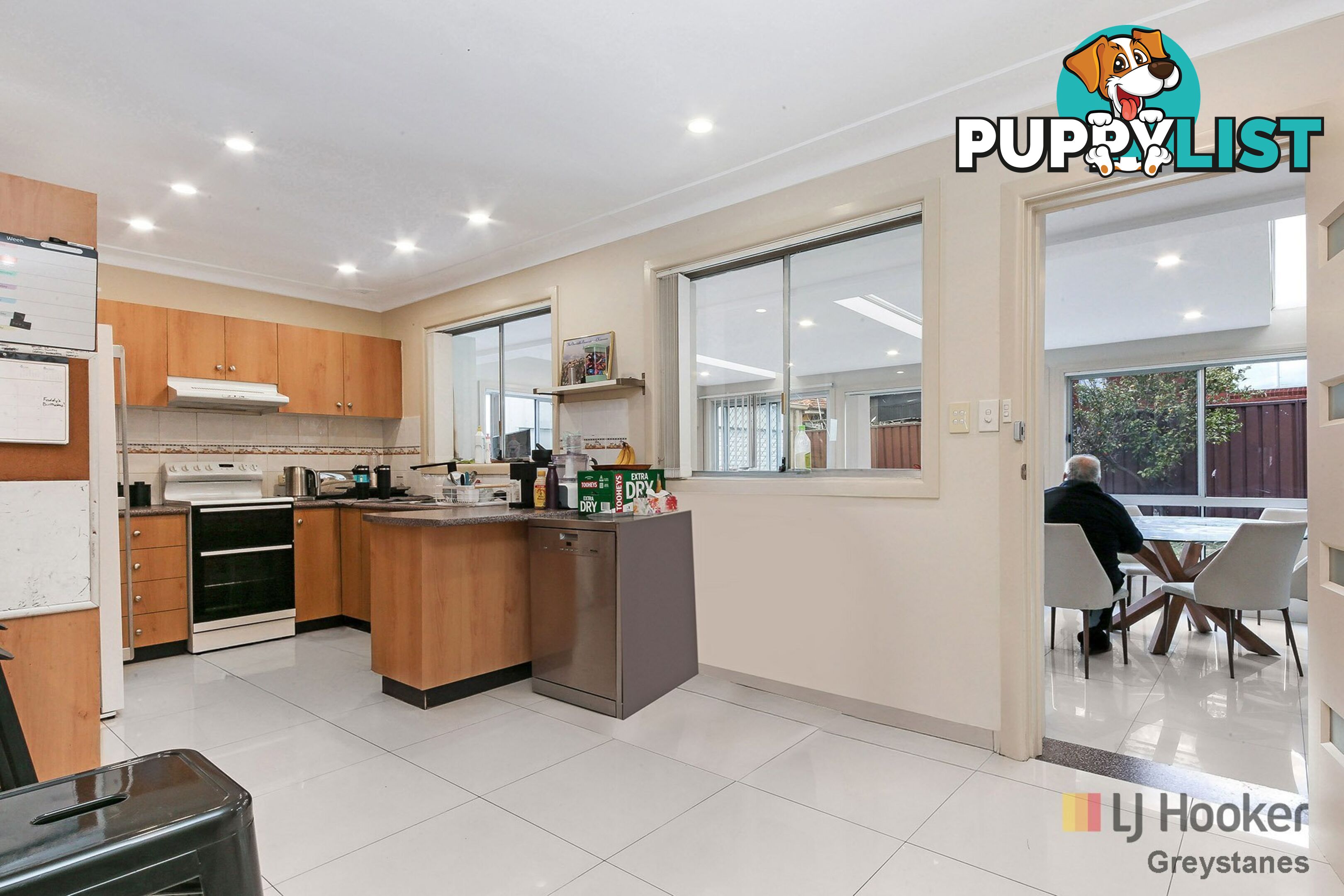 7 Wayne Crescent GREYSTANES NSW 2145