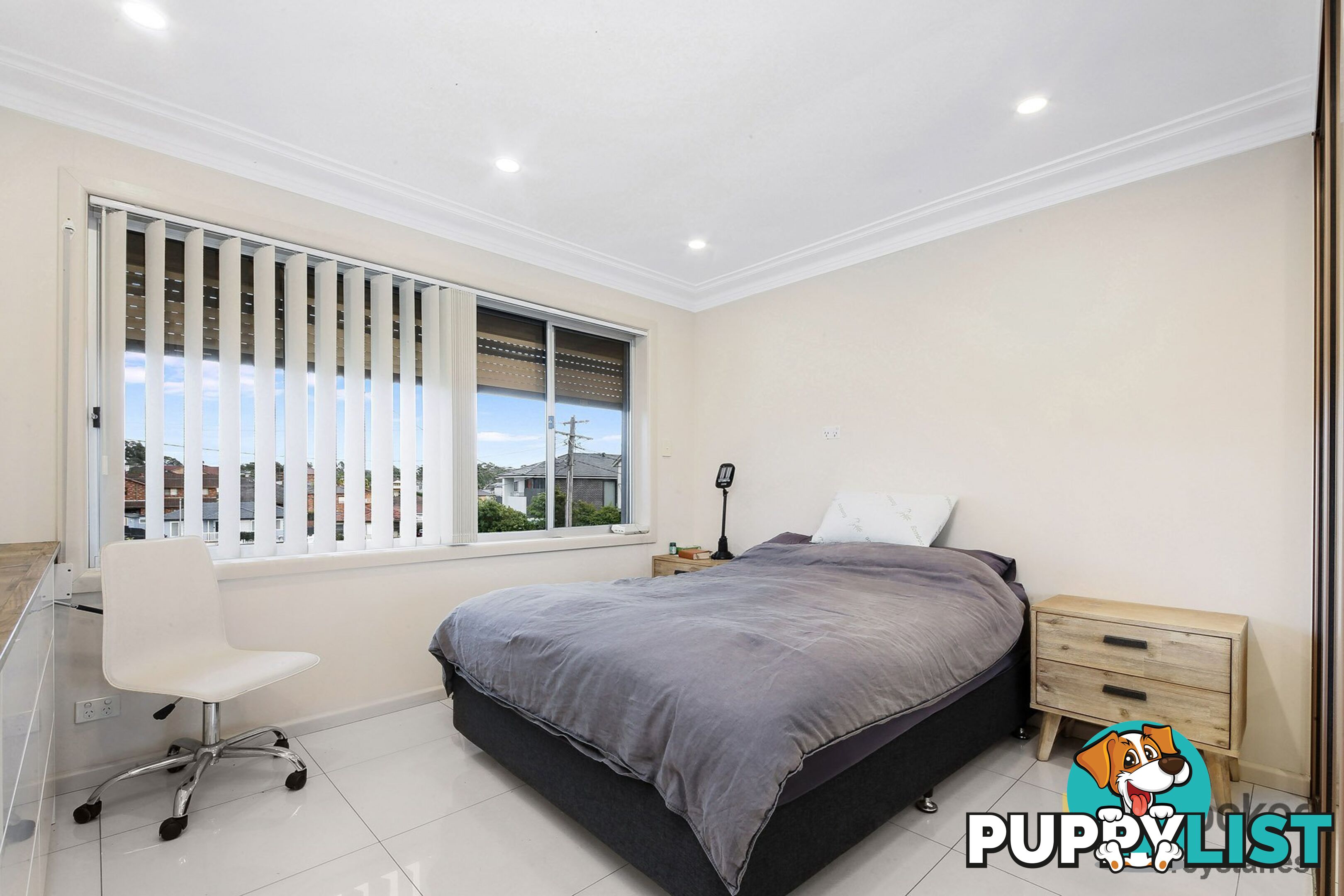7 Wayne Crescent GREYSTANES NSW 2145