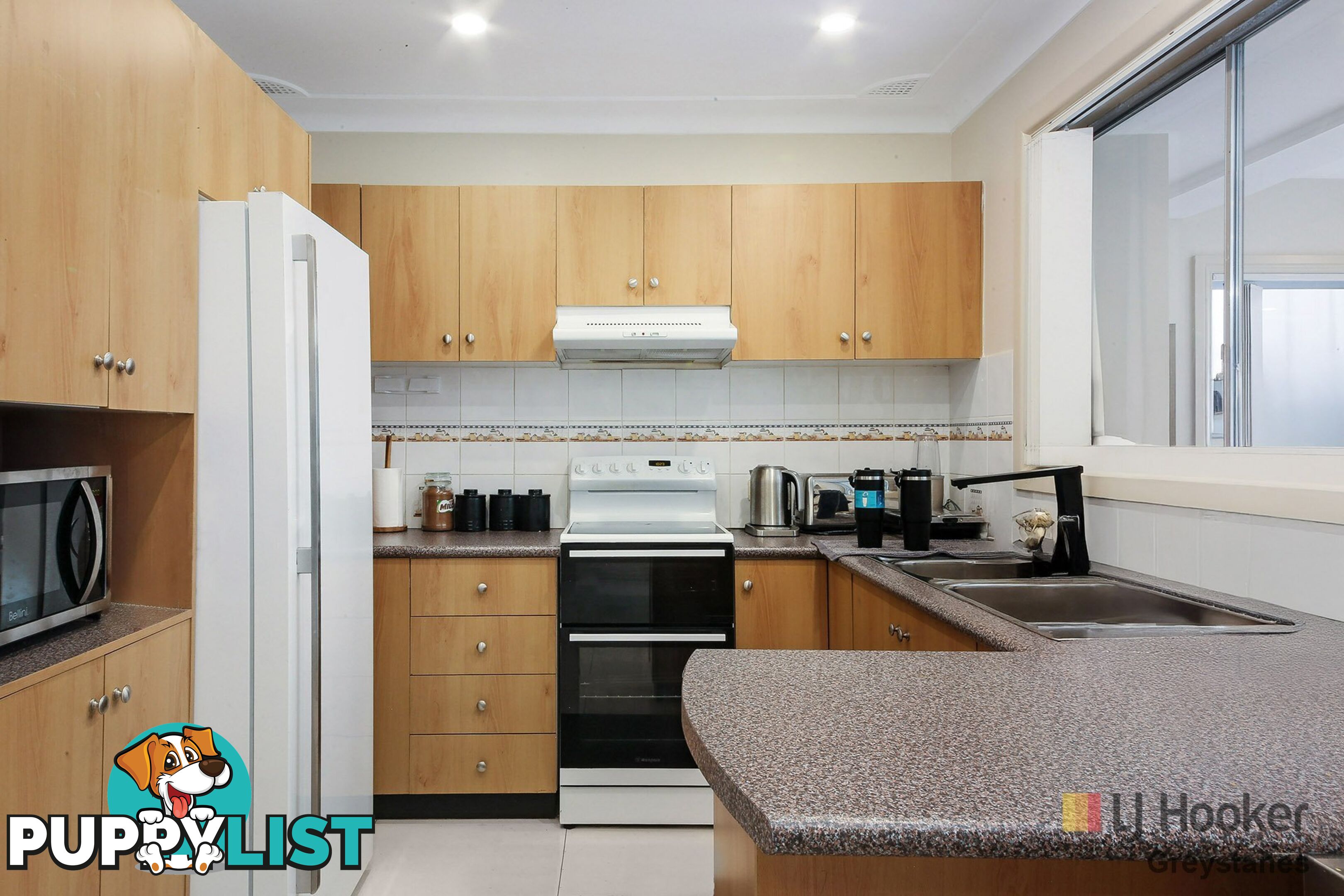 7 Wayne Crescent GREYSTANES NSW 2145
