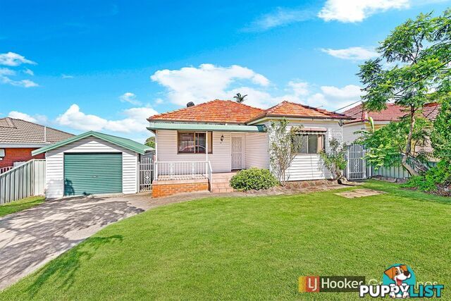 56 Ettalong Rd GREYSTANES NSW 2145