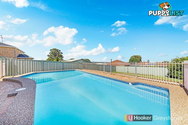 56 Ettalong Rd GREYSTANES NSW 2145