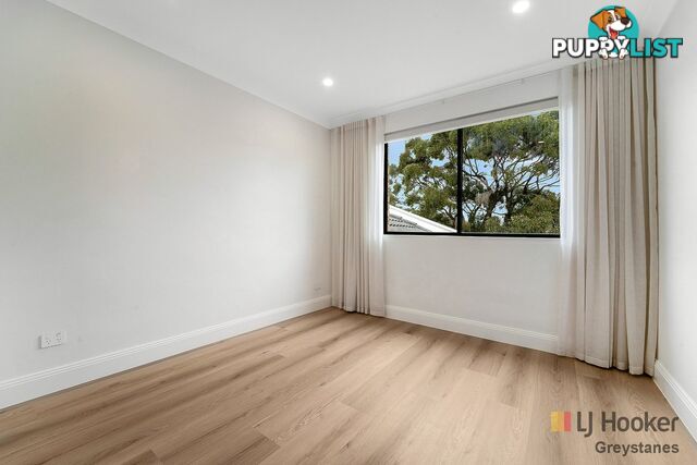 114 Whalans Road GREYSTANES NSW 2145