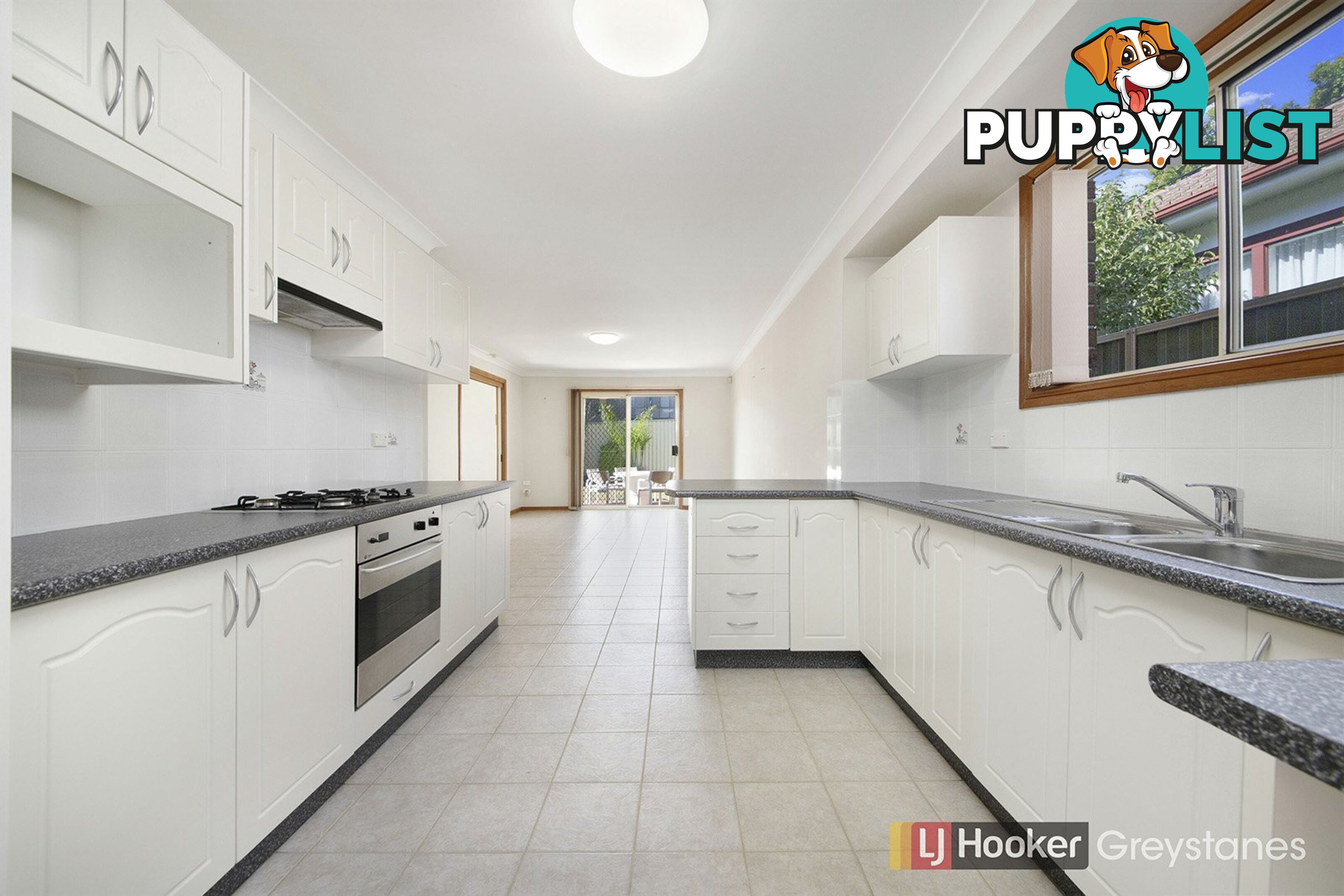 1 White Gum Place GREYSTANES NSW 2145