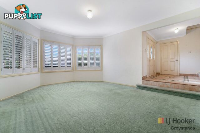 13 Spotted Gum Place GREYSTANES NSW 2145