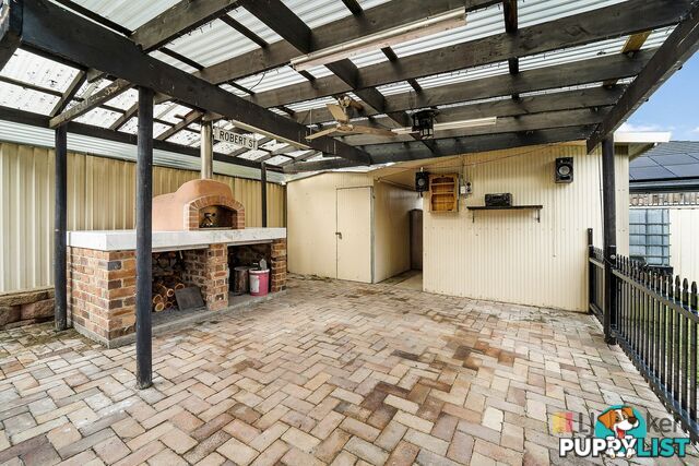 13 Spotted Gum Place GREYSTANES NSW 2145