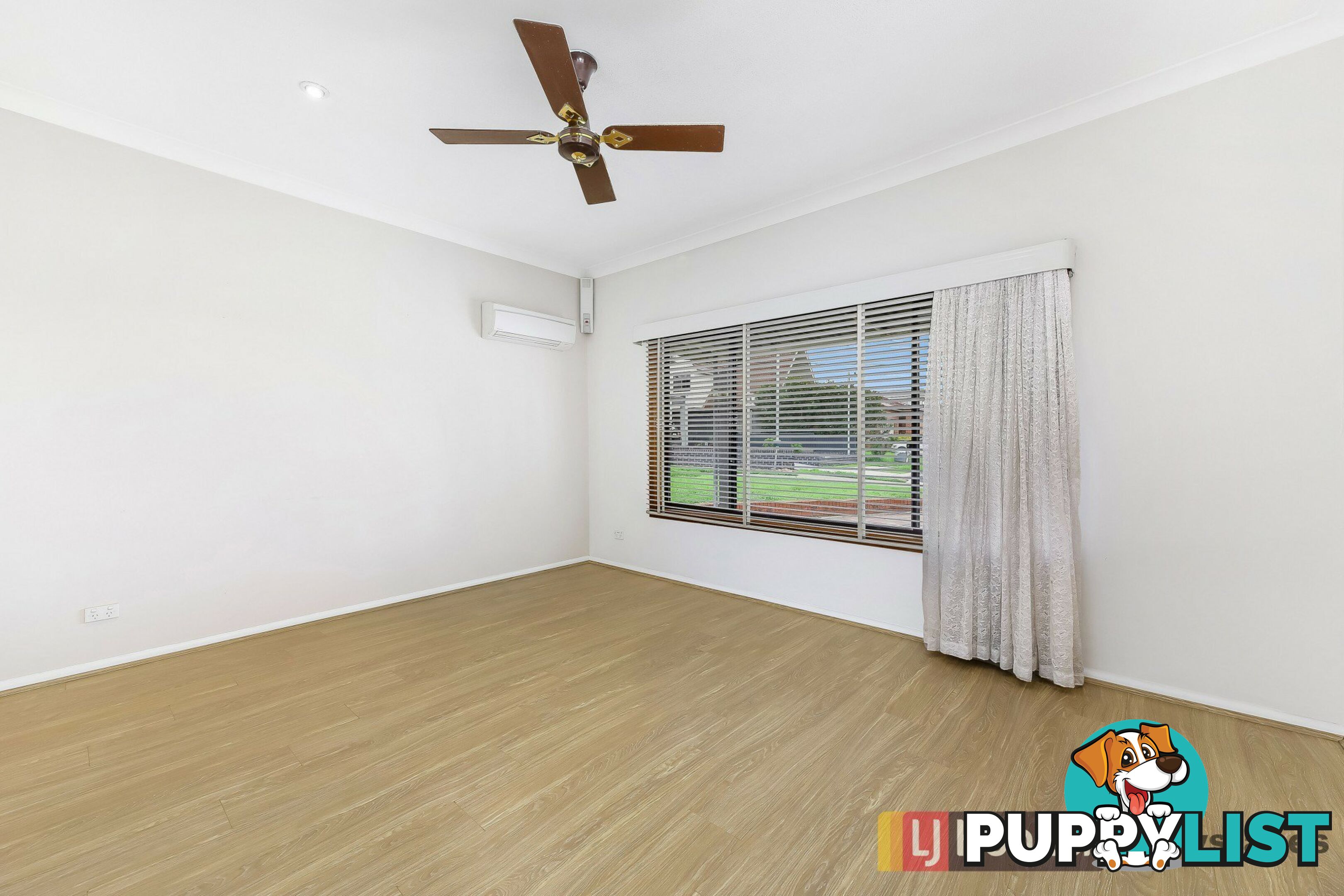 15 Lance Crescent GREYSTANES NSW 2145