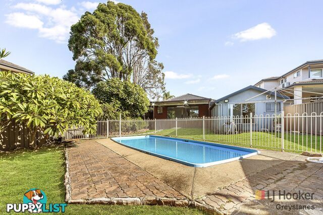 8 Gozo Road GREYSTANES NSW 2145