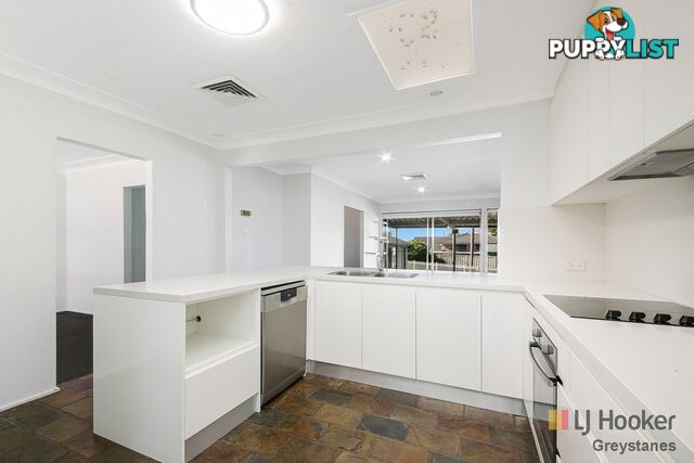 8 Gozo Road GREYSTANES NSW 2145