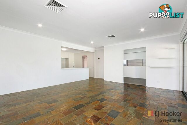 8 Gozo Road GREYSTANES NSW 2145
