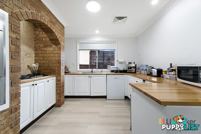 21 Ettalong Road GREYSTANES NSW 2145