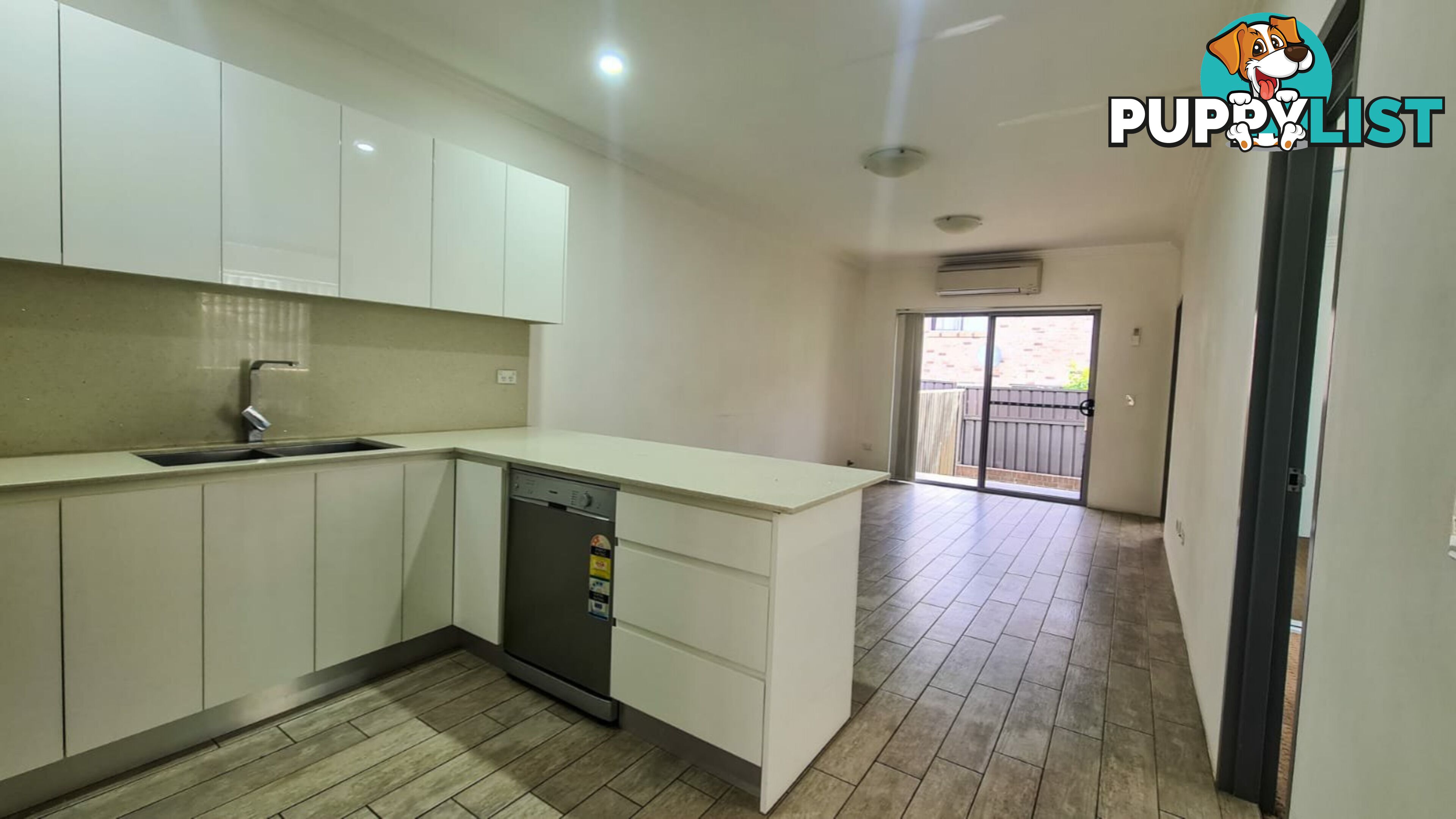 6/93 Sherwood Road MERRYLANDS NSW 2160