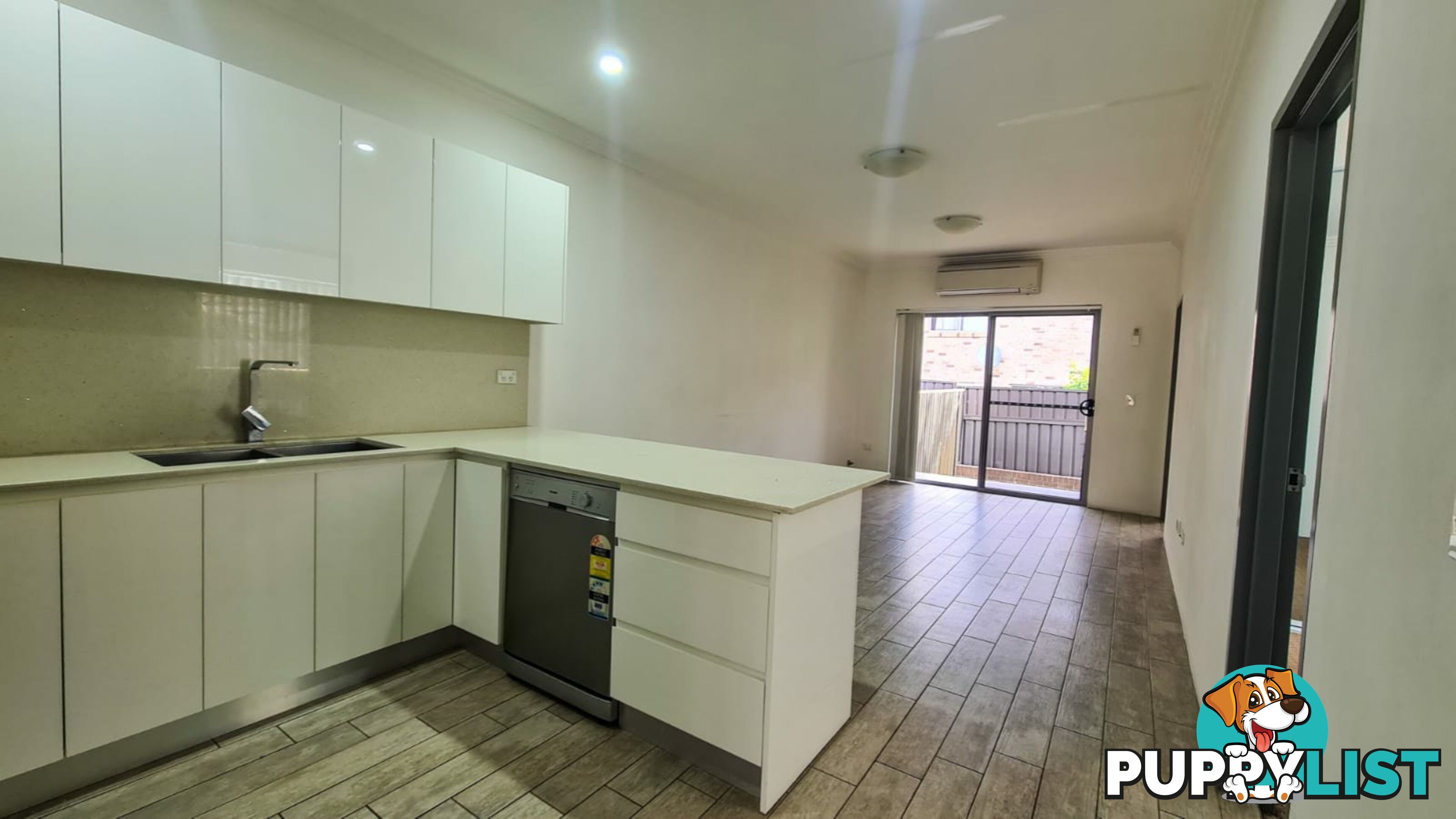 6/93 Sherwood Road MERRYLANDS NSW 2160