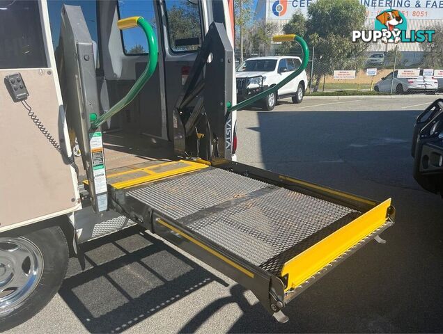 2013 TOYOTA COASTER DELUXE XZB50R BUS