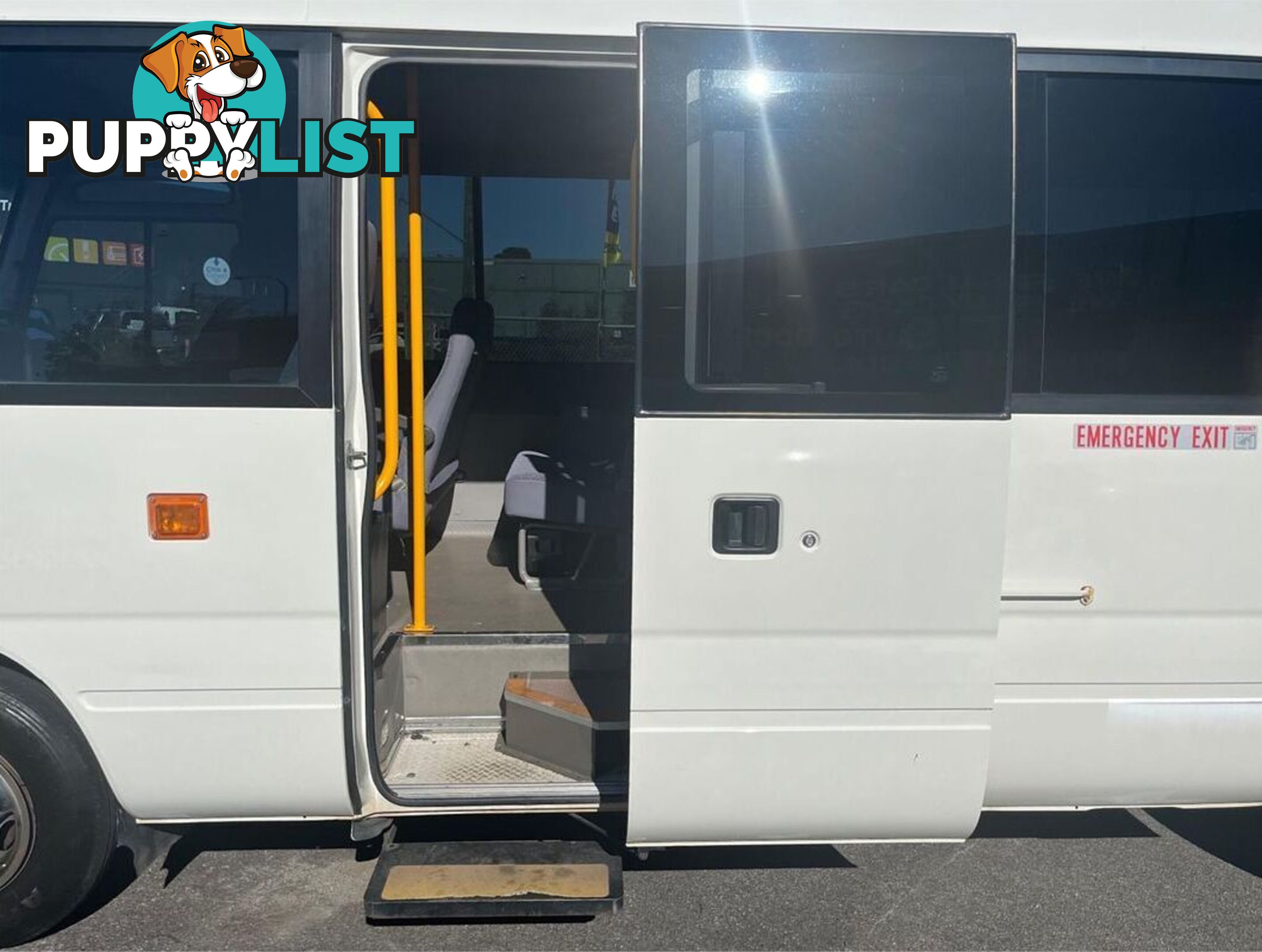 2013 TOYOTA COASTER DELUXE XZB50R BUS