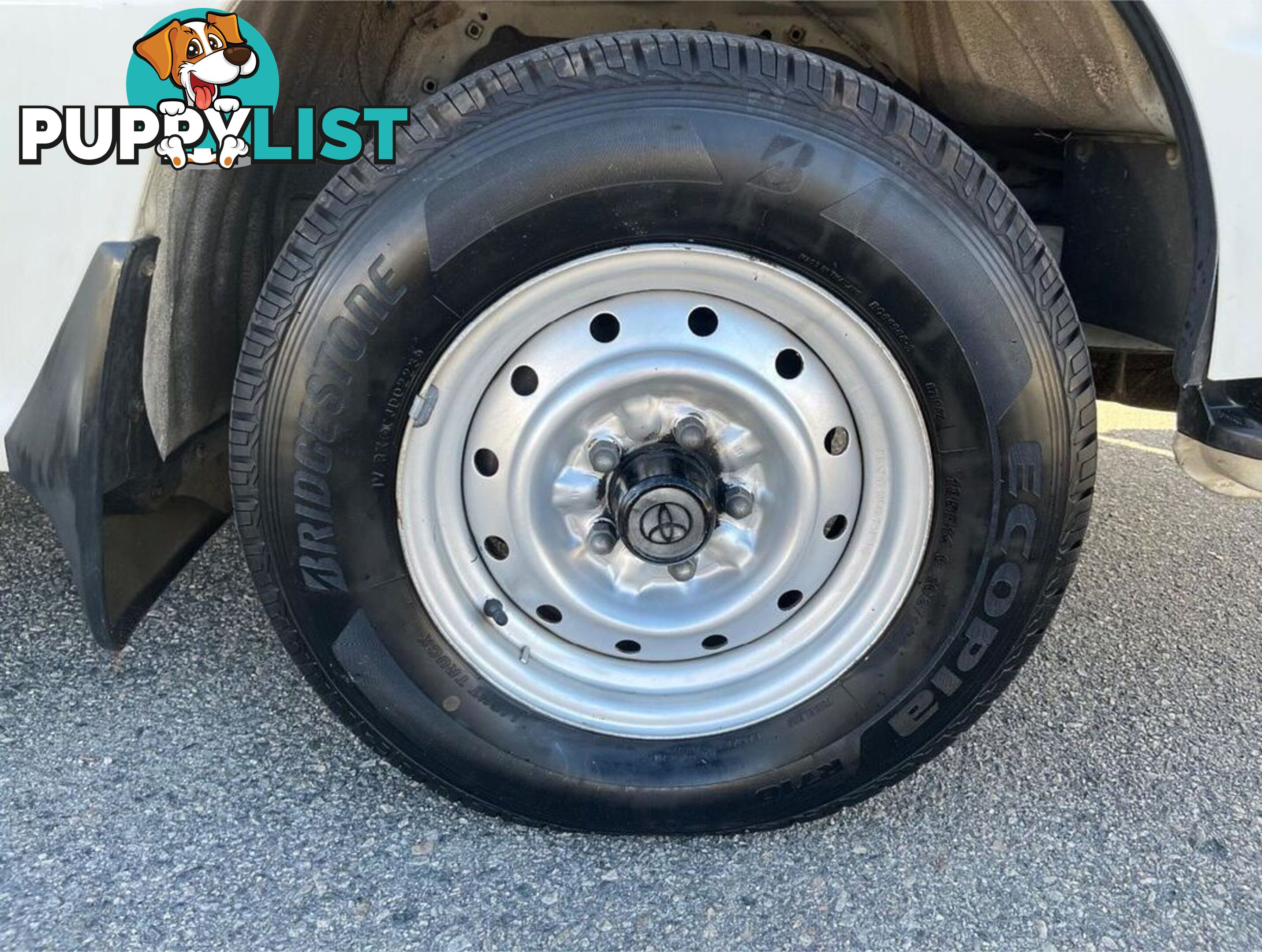 2001 TOYOTA HIACE COMMUTER LH184R BUS
