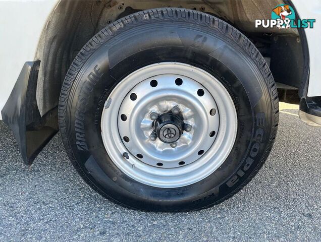 2001 TOYOTA HIACE COMMUTER LH184R BUS