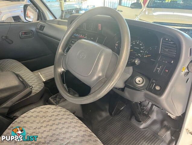 2001 TOYOTA HIACE COMMUTER LH184R BUS