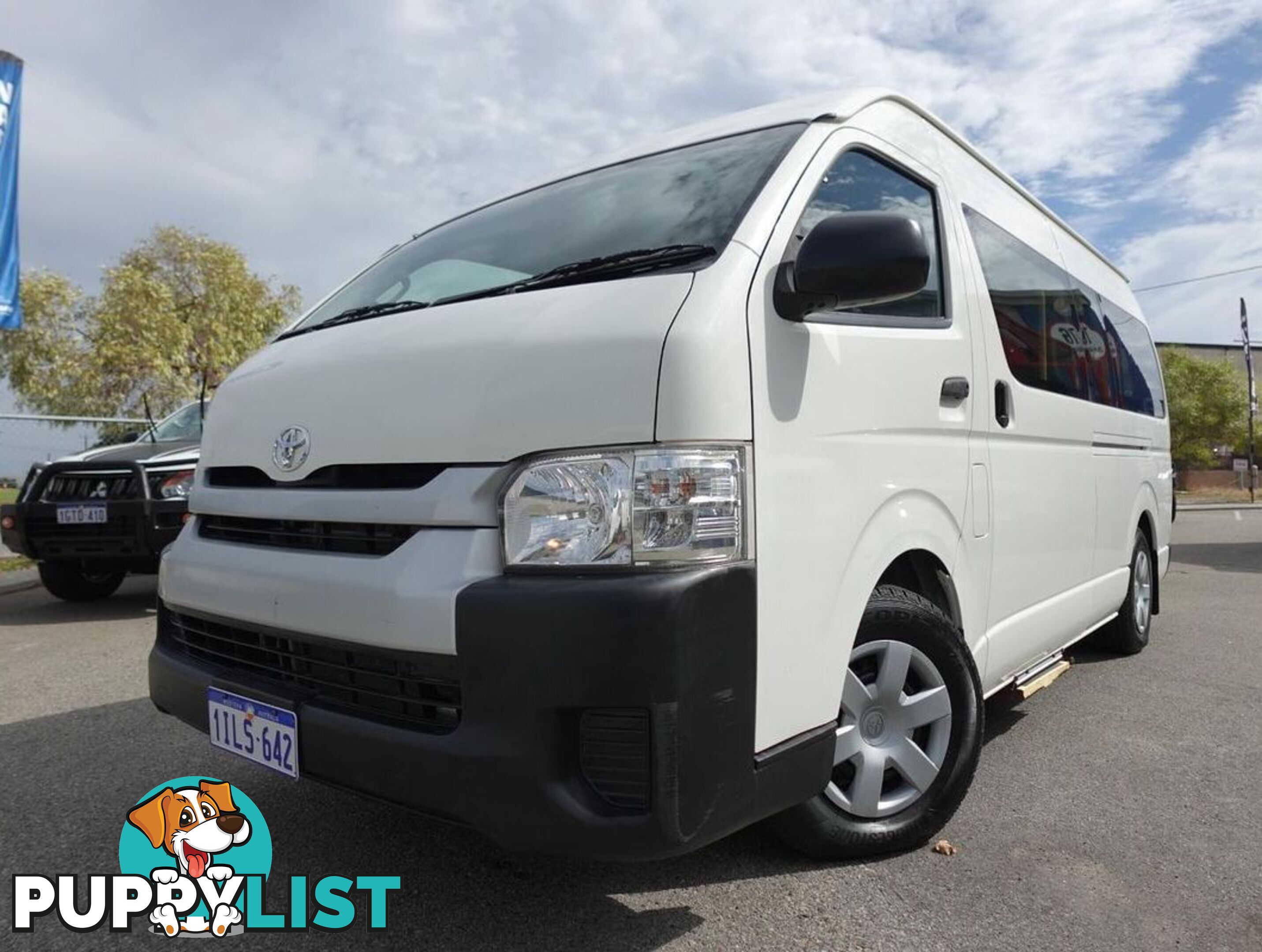 2015 TOYOTA HIACE COMMUTER KDH223R BUS