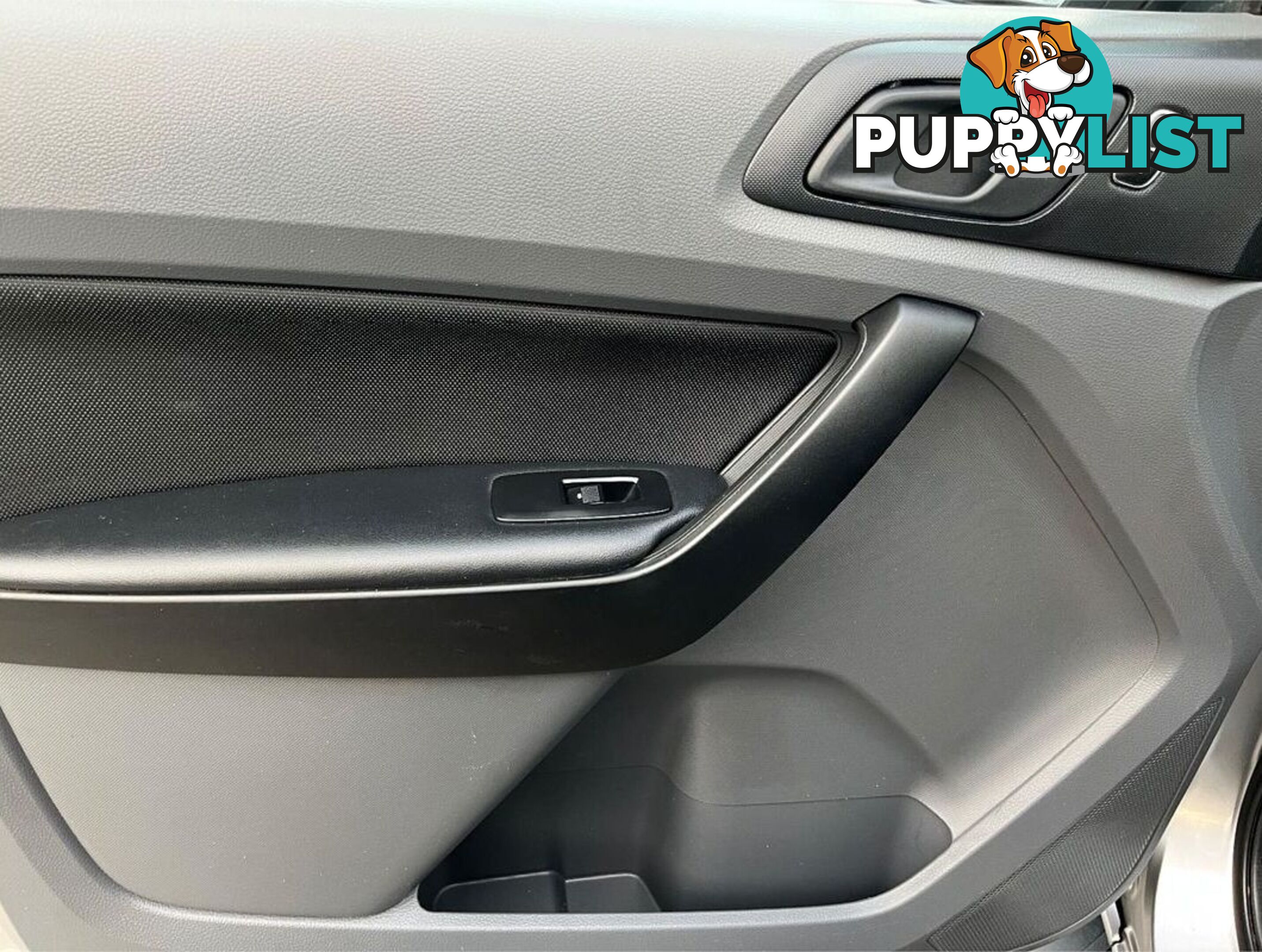 2017 FORD EVEREST AMBIENTE UA WAGON