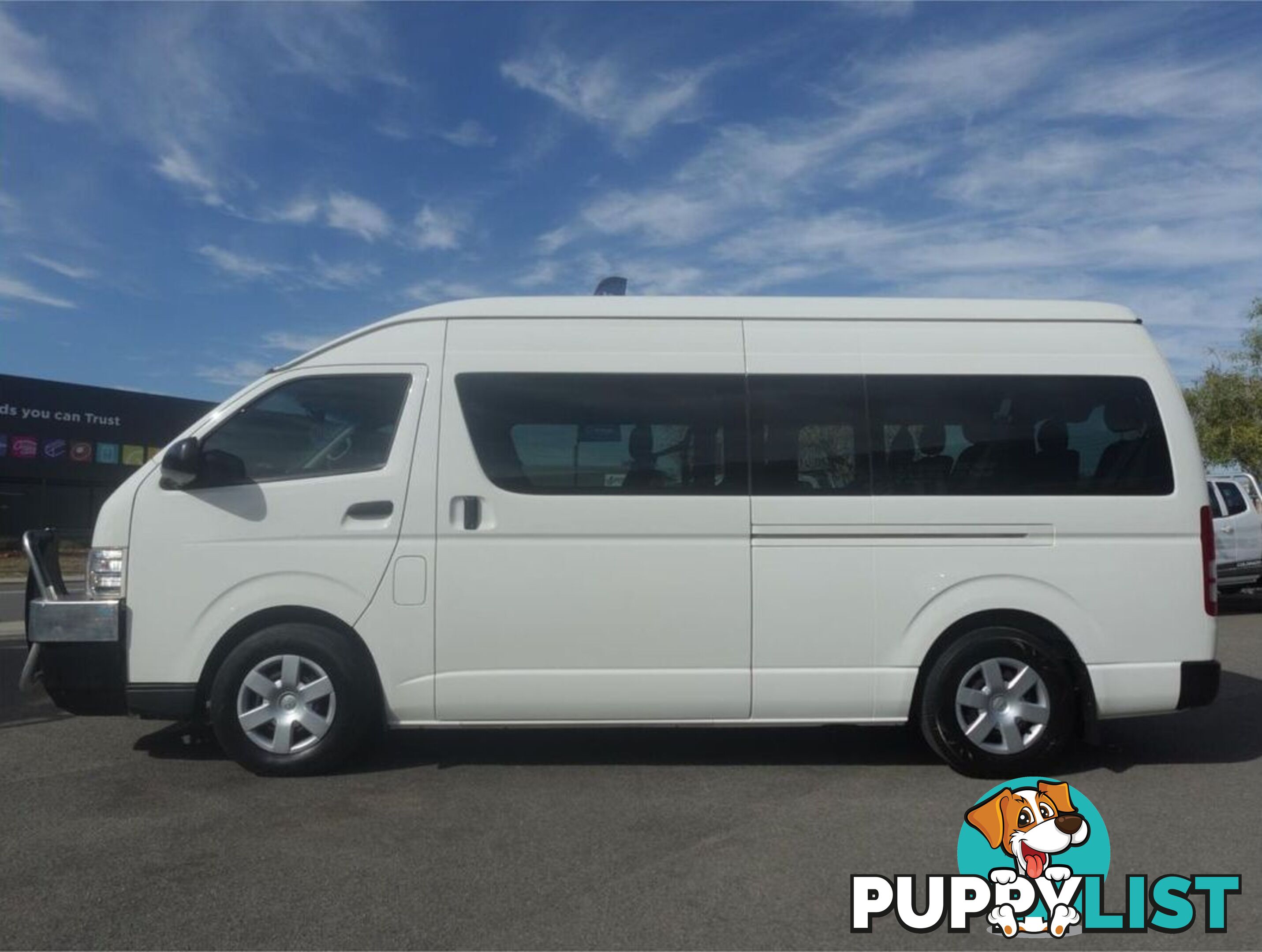 2019 TOYOTA HIACE COMMUTER KDH223R BUS