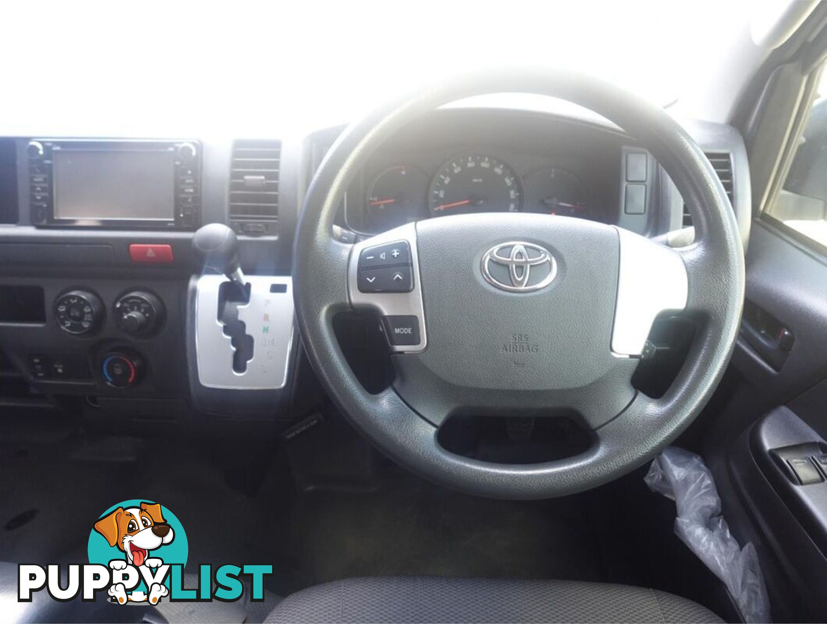 2019 TOYOTA HIACE COMMUTER KDH223R BUS