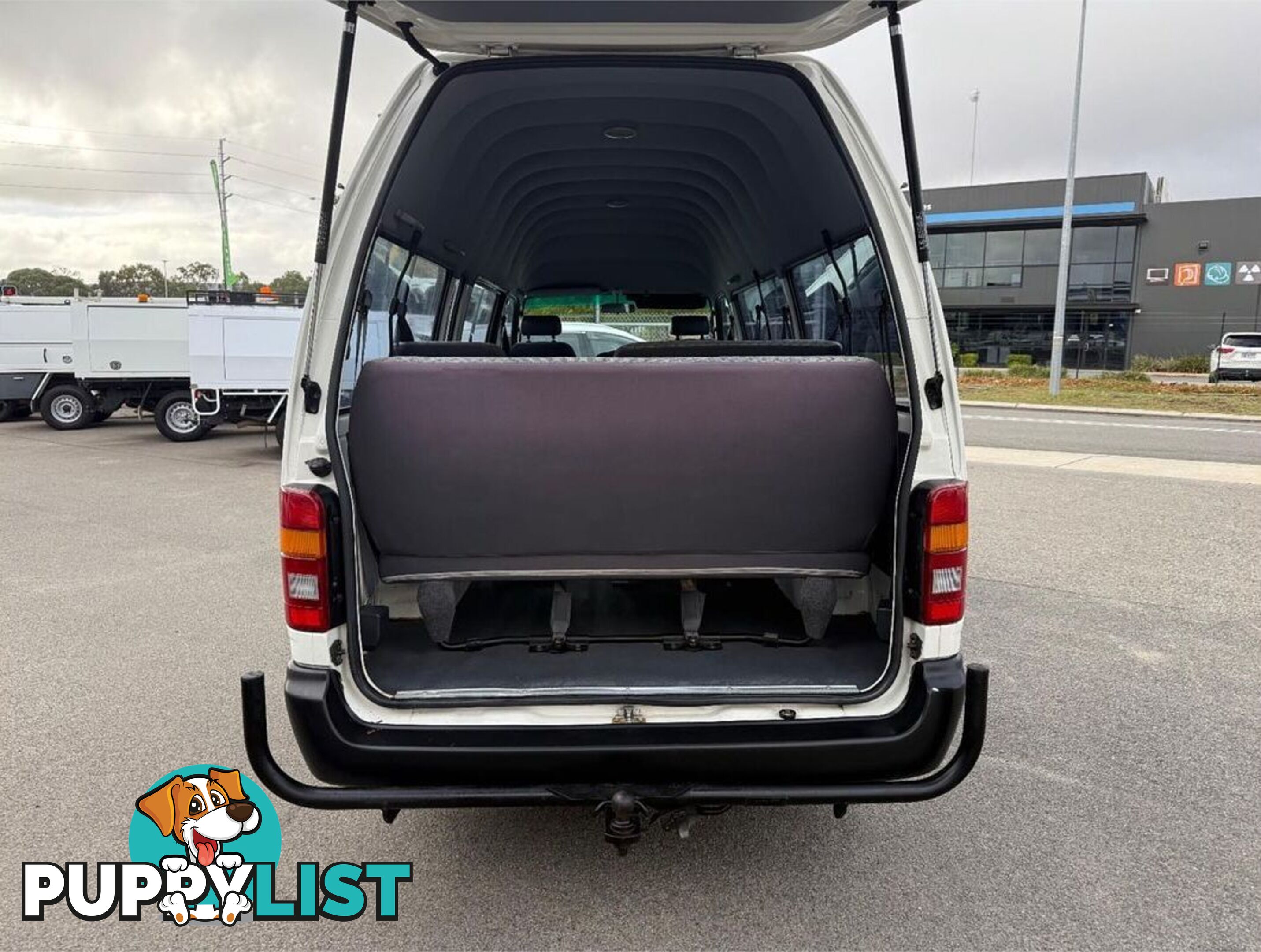 2001 TOYOTA HIACE COMMUTER LH184R BUS
