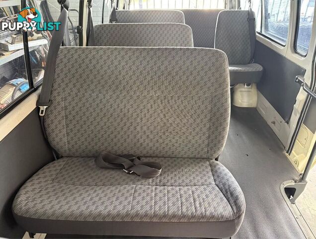 2001 TOYOTA HIACE COMMUTER LH184R BUS