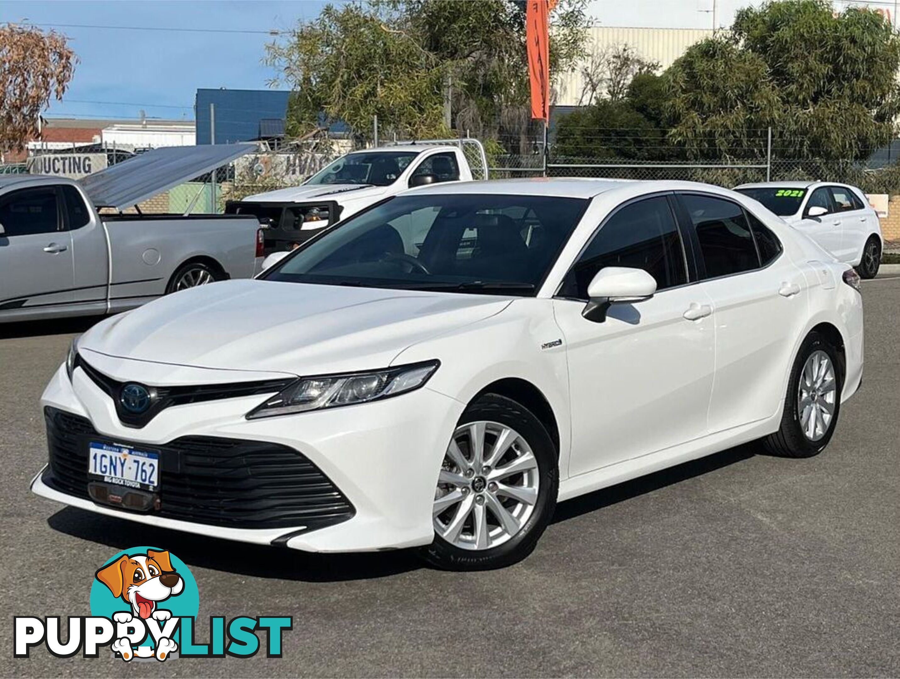 2018 TOYOTA CAMRY ASCENT AXVH71R SEDAN