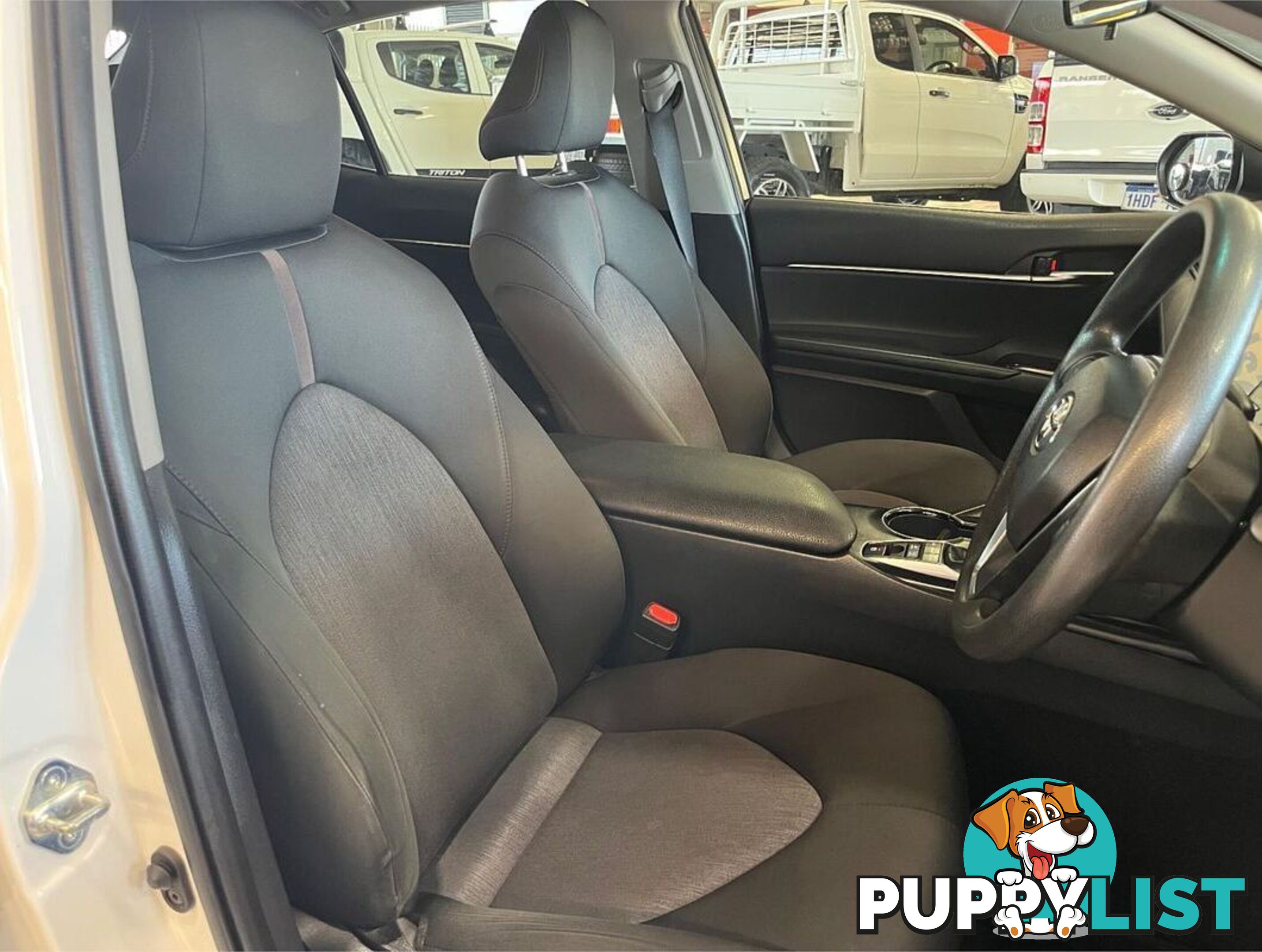 2018 TOYOTA CAMRY ASCENT AXVH71R SEDAN
