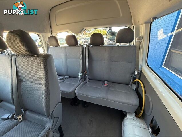 2006 TOYOTA HIACE COMMUTER TRH223R BUS
