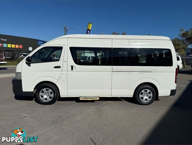 2006 TOYOTA HIACE COMMUTER TRH223R BUS