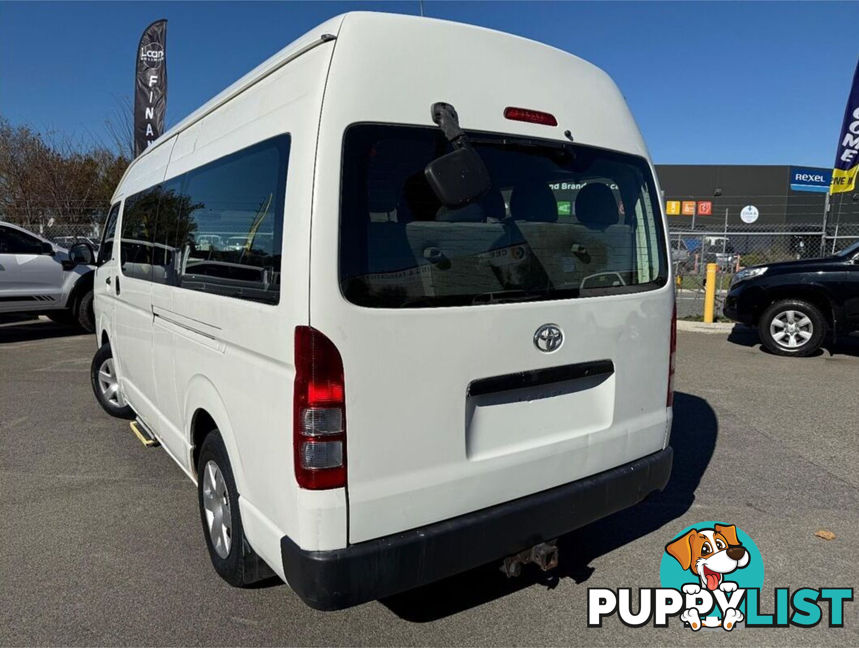 2006 TOYOTA HIACE COMMUTER TRH223R BUS