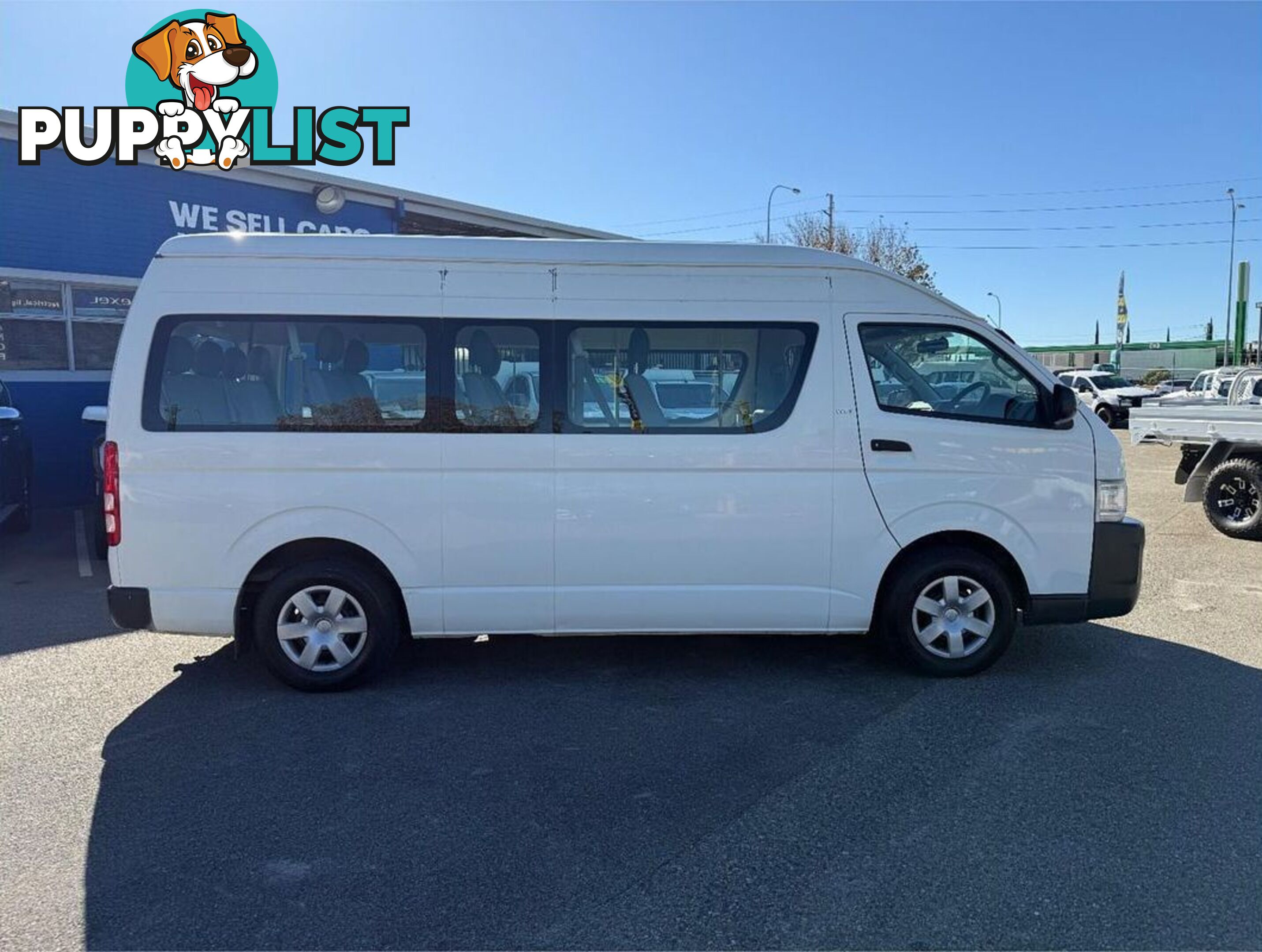2006 TOYOTA HIACE COMMUTER TRH223R BUS