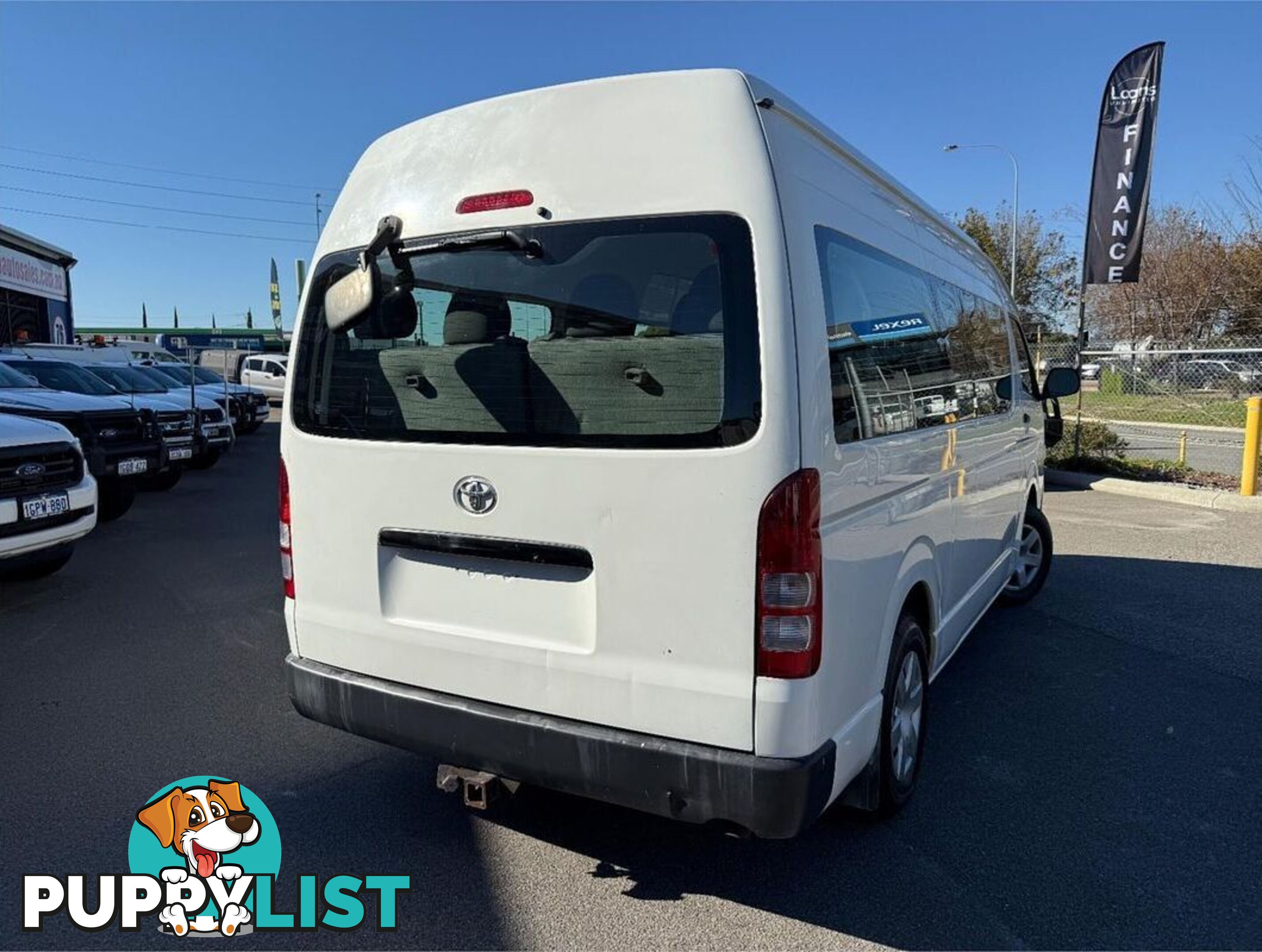 2006 TOYOTA HIACE COMMUTER TRH223R BUS