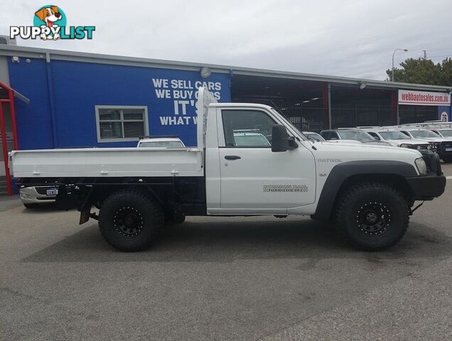 2010 NISSAN PATROL DX GU 6 CAB CHASSIS