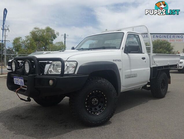 2010 NISSAN PATROL DX GU 6 CAB CHASSIS