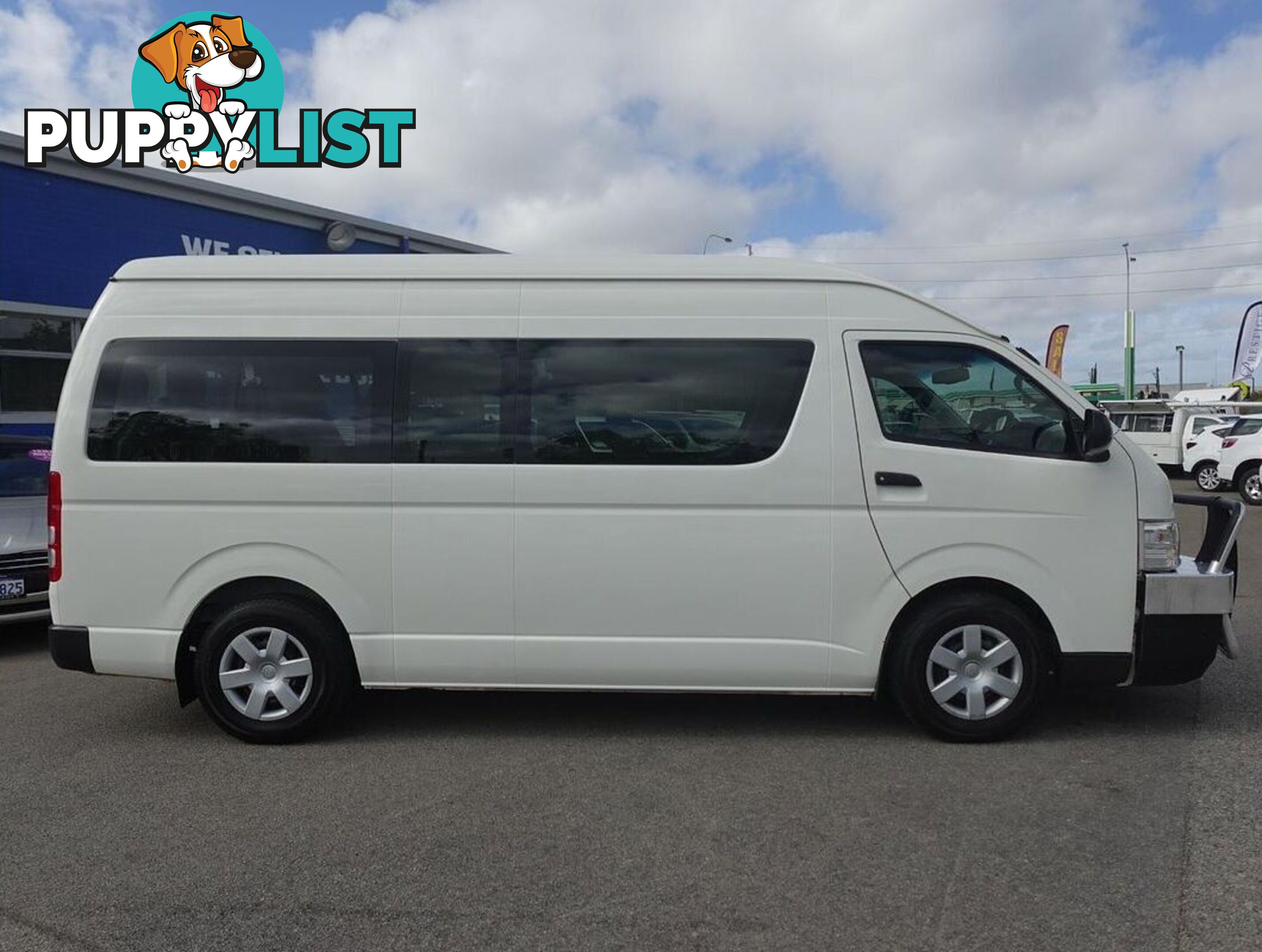 2019 TOYOTA HIACE COMMUTER KDH223R BUS