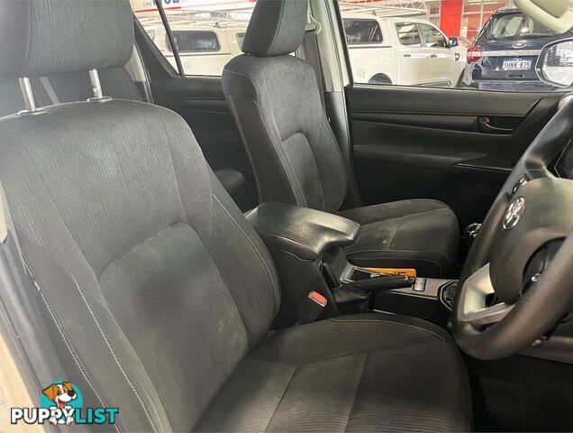 2015 TOYOTA HILUX SR GUN126R UTILITY