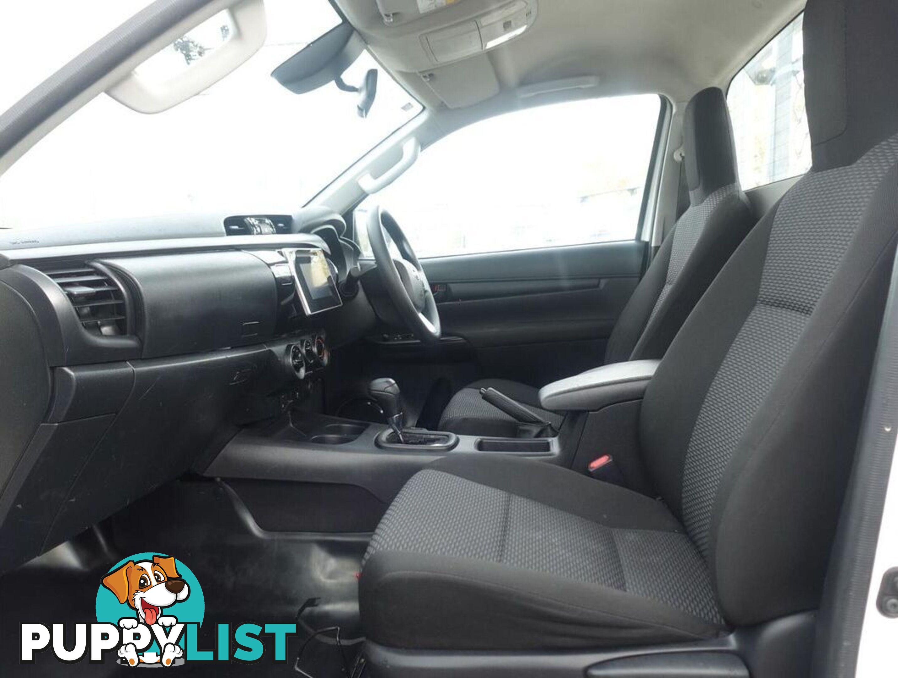 2019 TOYOTA HILUX WORKMATE TGN121R CAB CHASSIS