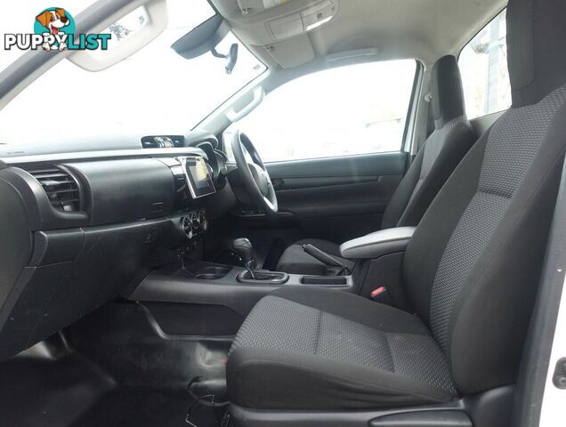 2019 TOYOTA HILUX WORKMATE TGN121R CAB CHASSIS